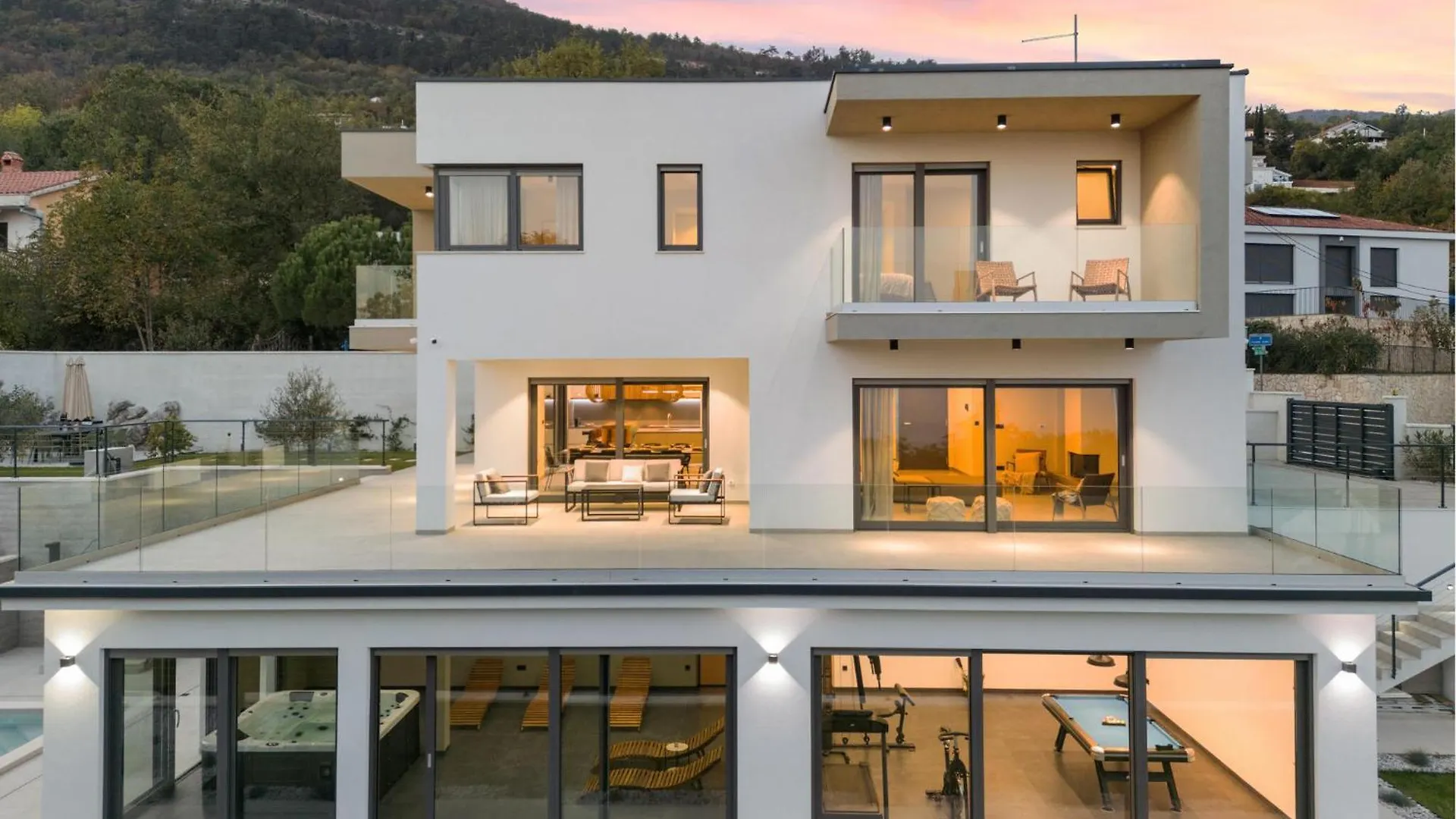 Holiday home Cozy Home In Icici With Sauna Croatia